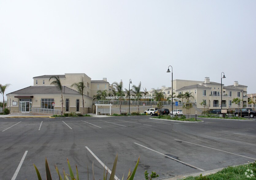 More Photos Of 4308 Tradewinds Dr, Oxnard General Retail For Lease