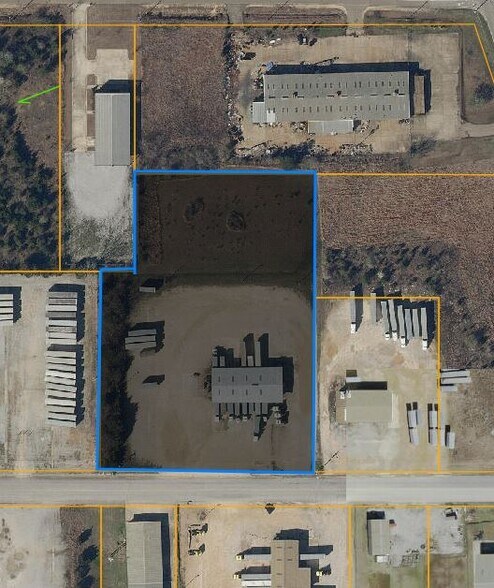 More Photos Of 3390 Jeff Homan Blvd, Tupelo Truck Terminal For Lease