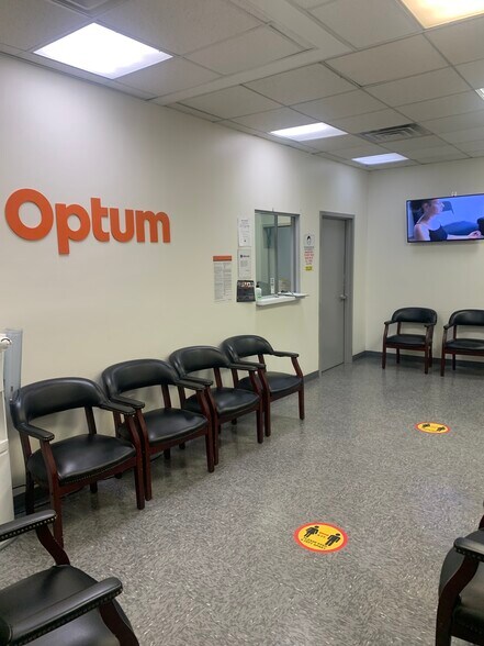 More Photos Of 45-47 Orient Way, Rutherford Medical For Lease