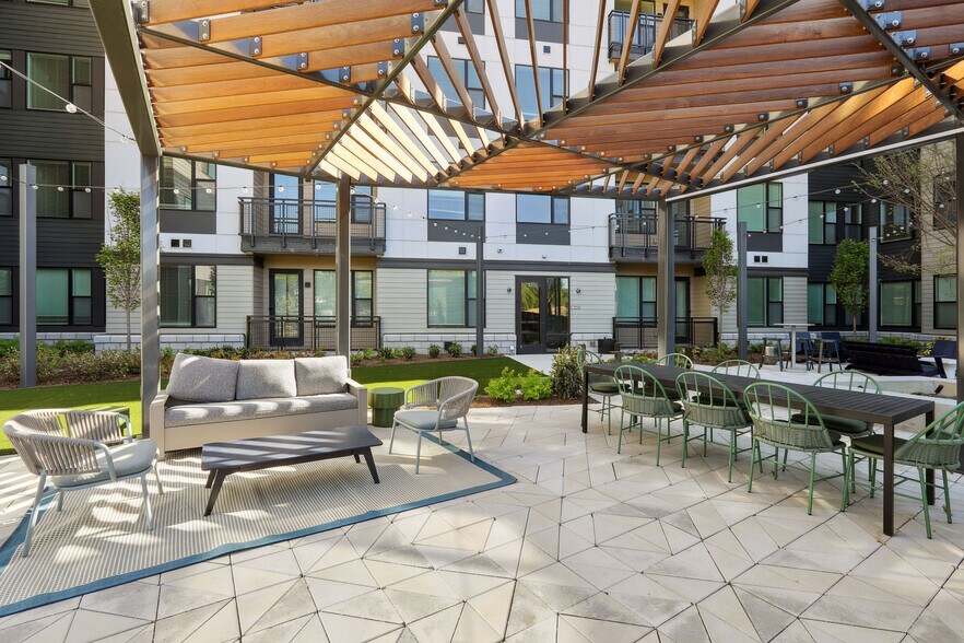 More Photos Of 6601 Melville St, Hyattsville Apartments For Lease