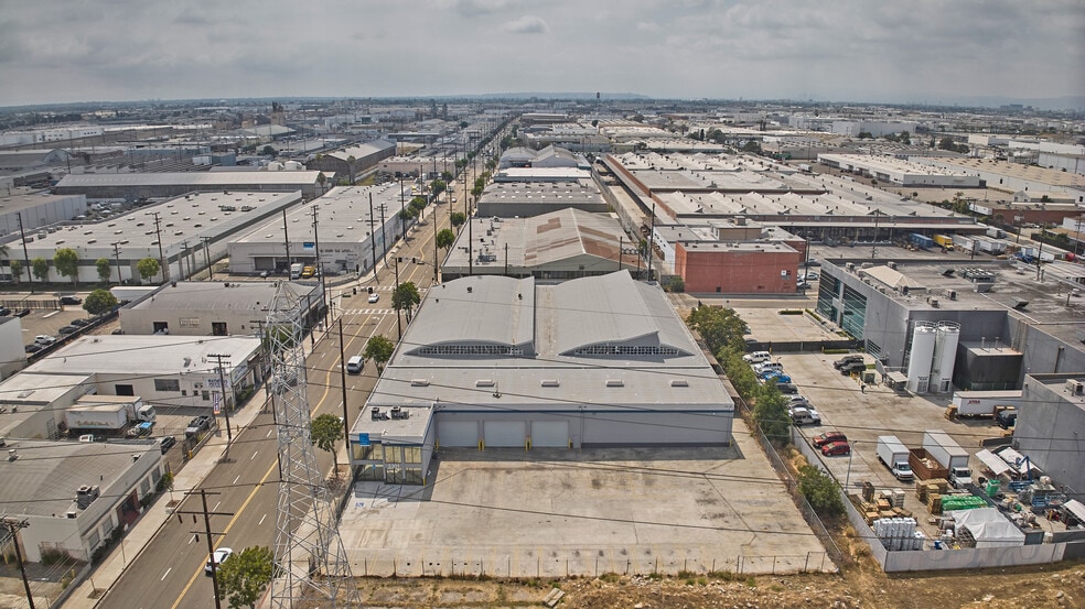 More Photos Of 3301 Leonis Blvd, Vernon Warehouse For Sale
