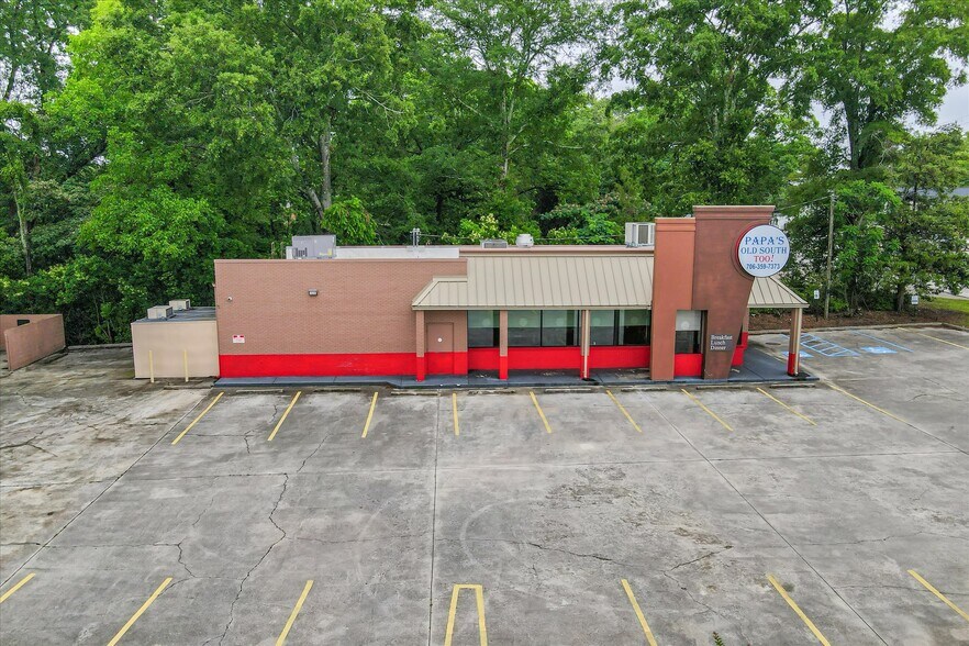 More Photos Of 115 Elm St, Lincolnton Restaurant For Lease