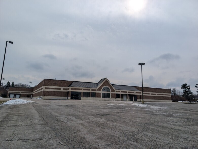 More Photos Of 3201 N Ridge Rd E, Ashtabula Freestanding For Sale