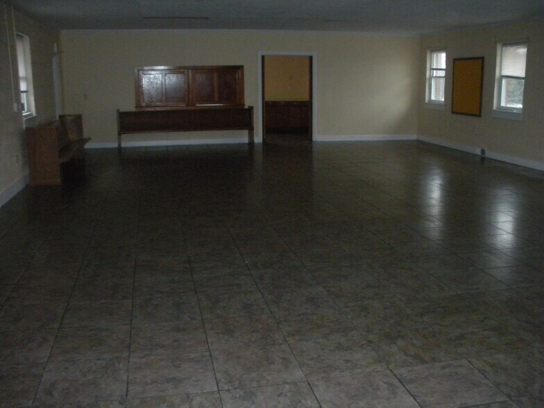 More Photos Of 1204 Picard St, Greensboro Religious Facility For Sale