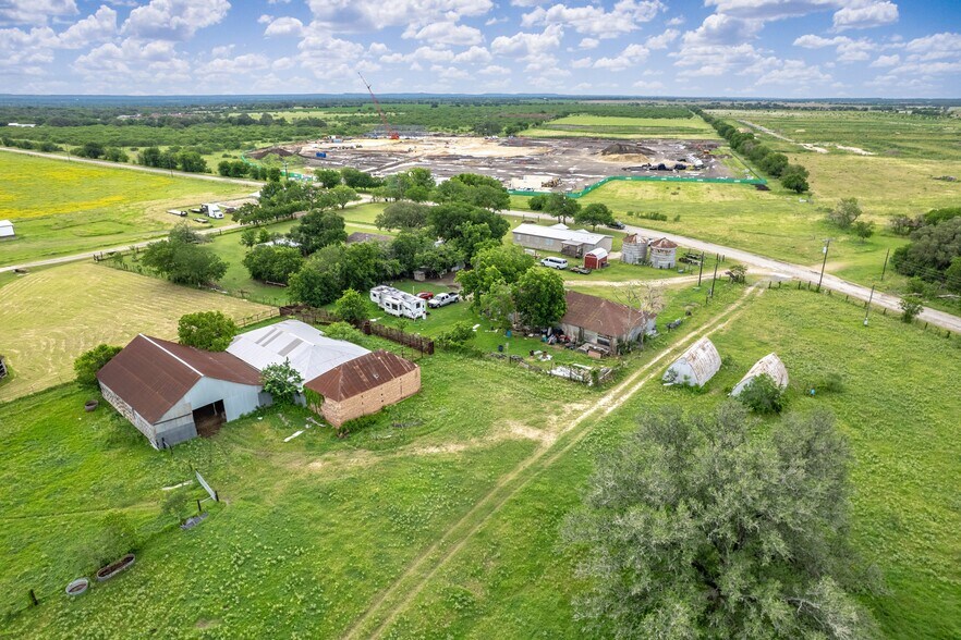 More Photos Of 425 Seawillow Rd, Lockhart Land For Sale