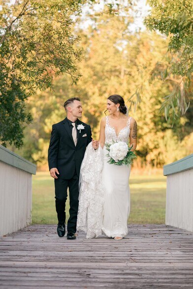 More Photos Of 30 Old Palmetto Path, Saint Marks Restaurant For Sale