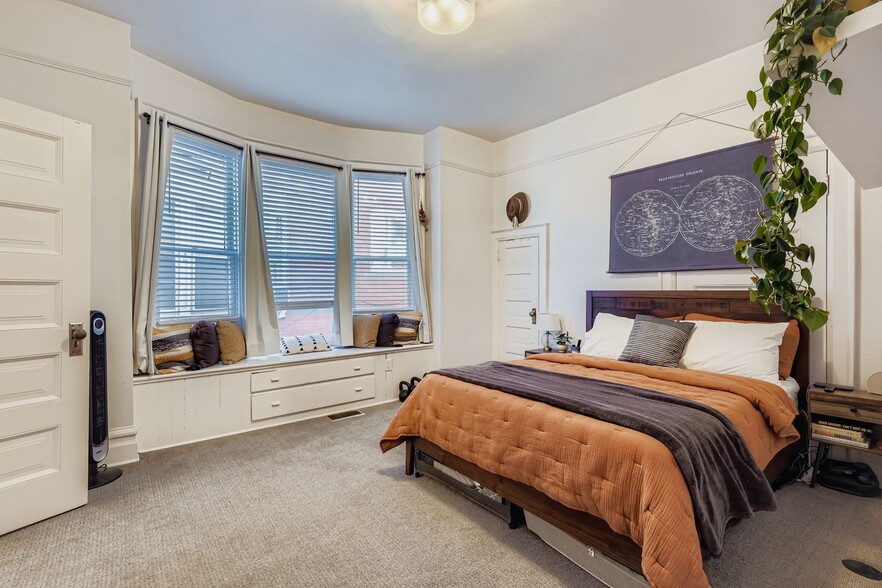 More Photos Of 852 N Clarkson St, Denver Apartments For Sale