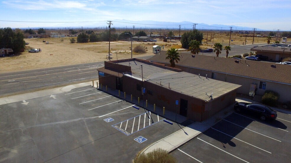More Photos Of 11328 Bartlett Ave, Adelanto Office For Lease