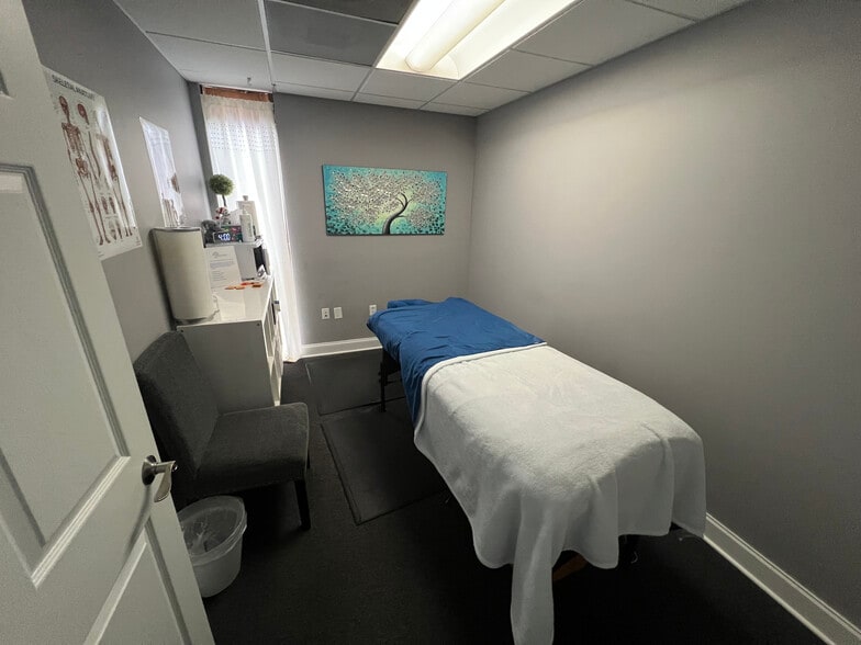 More Photos Of 5353 N Federal Hwy, Fort Lauderdale Medical For Lease