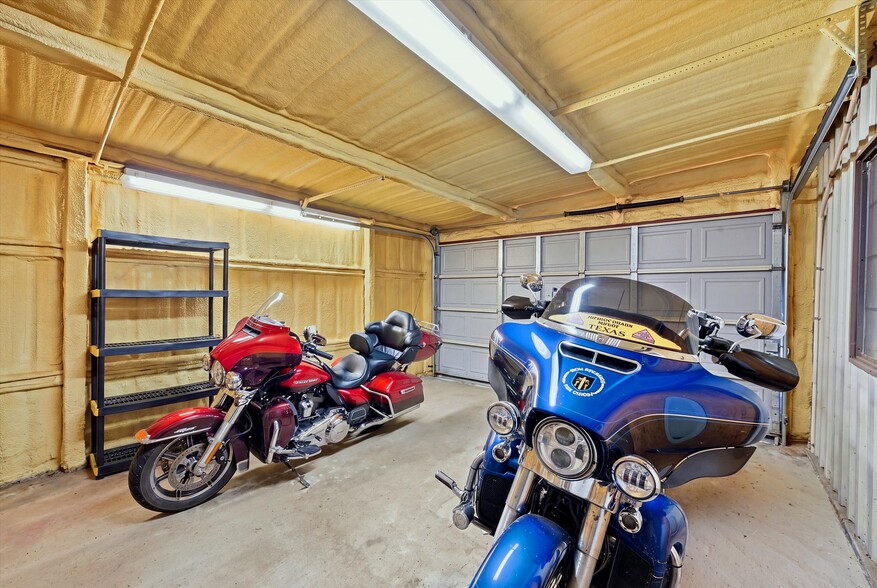 More Photos Of 920 S Heritage Pky, Sherman Specialty For Sale