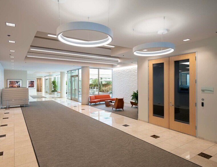 More Photos Of 2105 S Bascom Ave, Campbell Medical For Lease