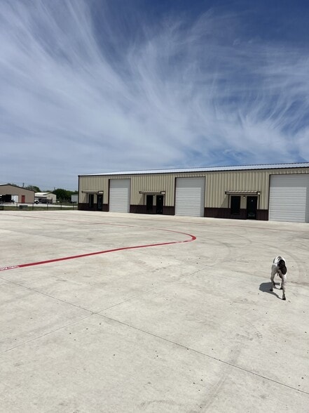 More Photos Of 1184 Bozman rd, Wylie Light Distribution For Lease