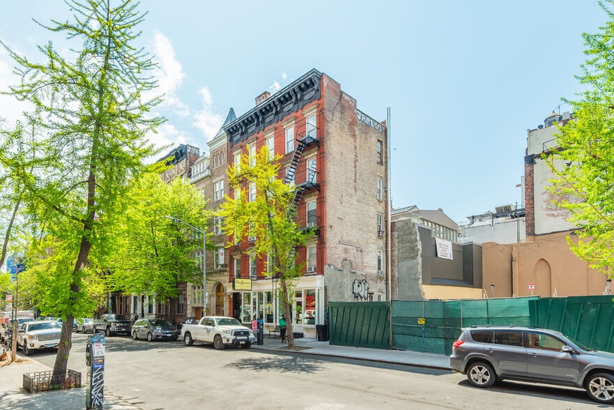 More Photos Of 48 E 7th St, New York Apartments For Sale