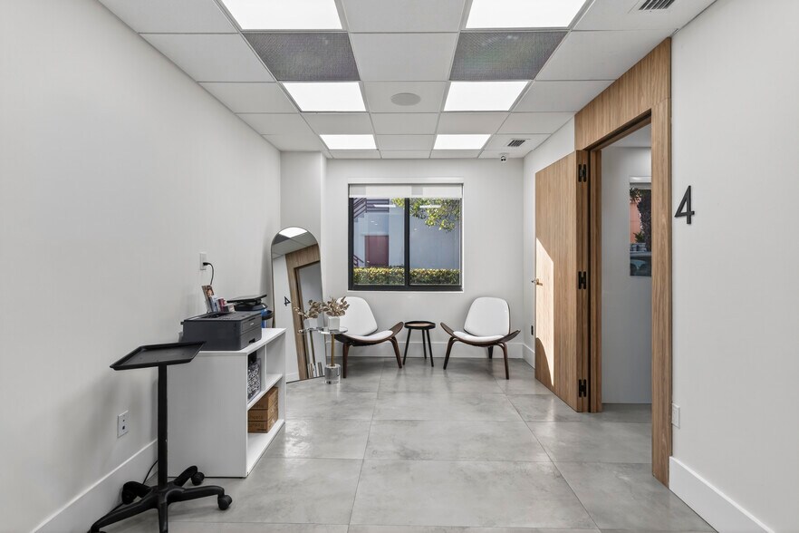 More Photos Of 9400 SW 77th Ave, Miami Office For Lease