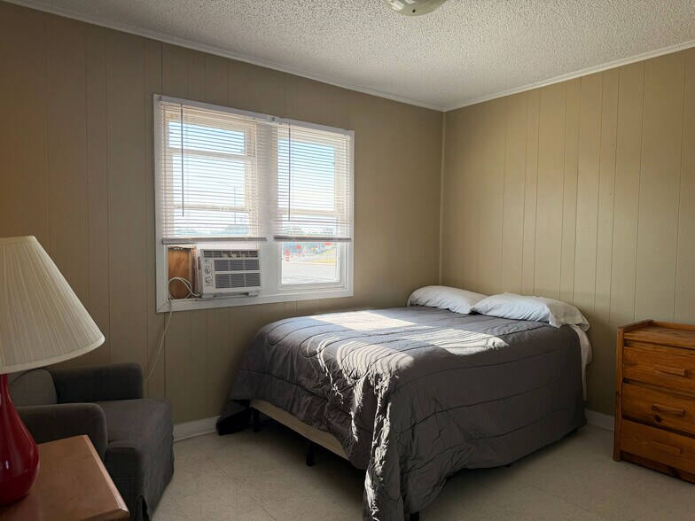 More Photos Of 607 W Wilson St, Borger Apartments For Sale