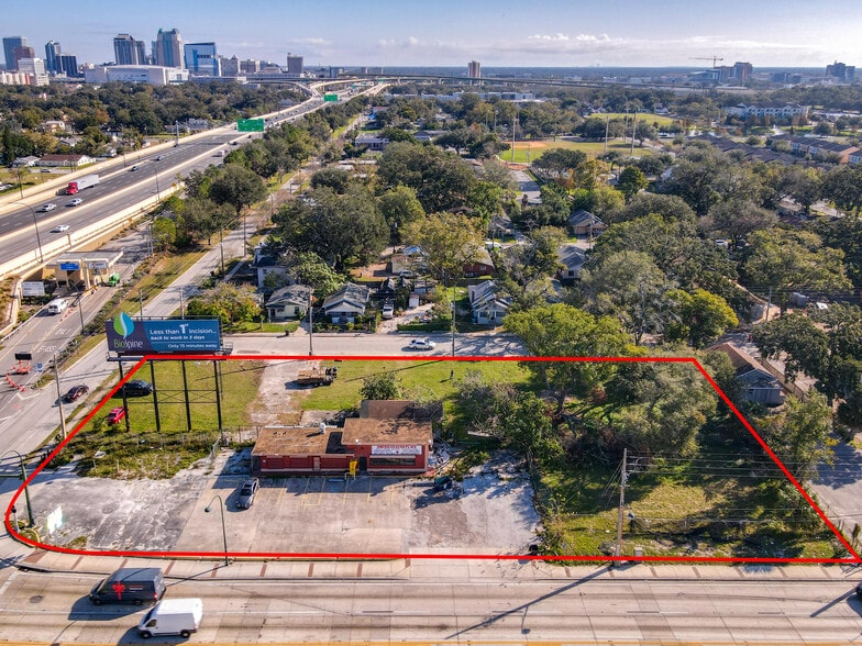 More Photos Of 707 S Orange Blossom Trl, Orlando Storefront For Sale