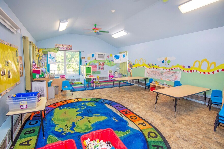 More Photos Of 219 Washington Ave, Dumont Schools For Sale