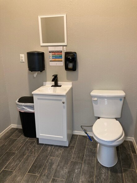 More Photos Of 112 Pine St, Greenville Schools For Sale