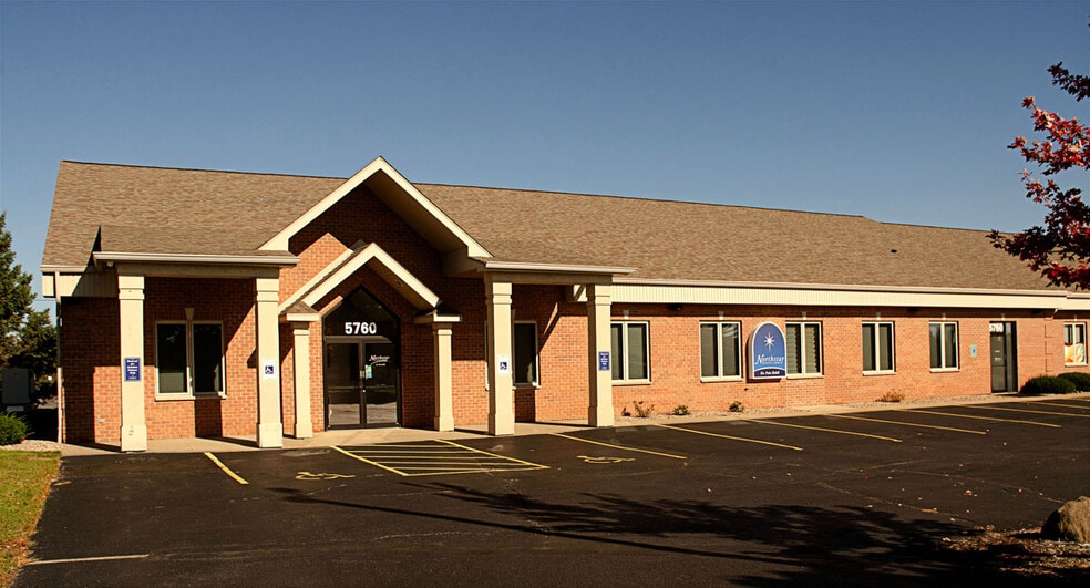 More Photos Of 5793 W Grande Market Dr, Appleton Unknown For Lease