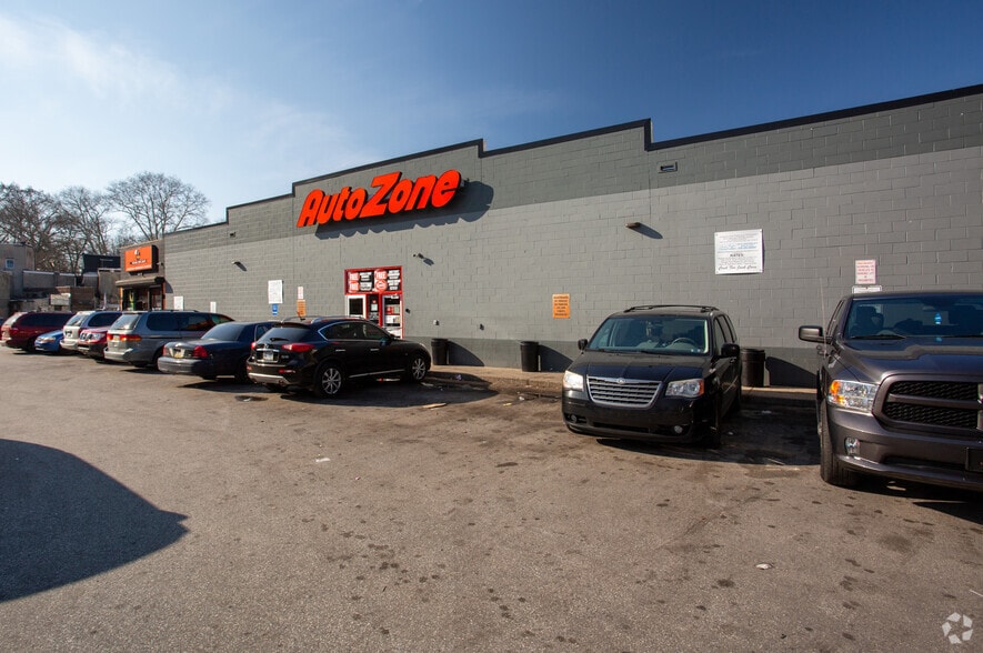 More Photos Of 35 E Chelten Ave, Philadelphia General Retail For Lease