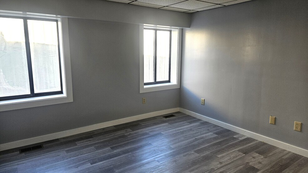 More Photos Of 133 Gallery Ln, Morristown Loft Creative Space For Lease