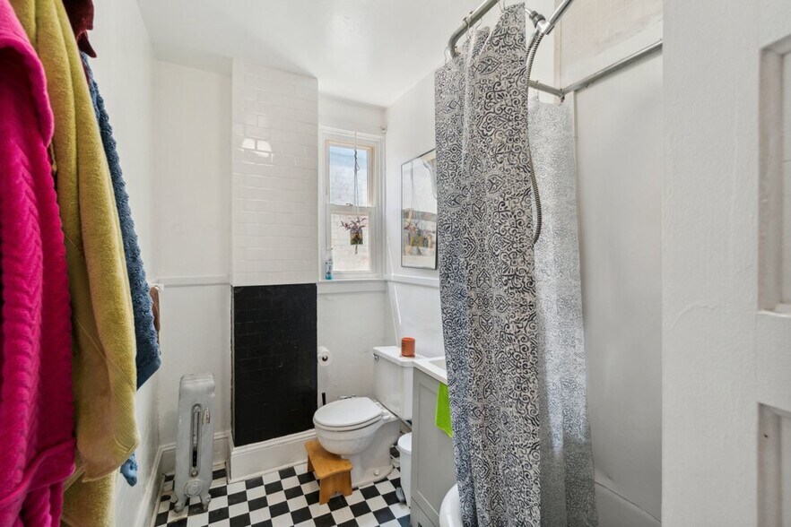 More Photos Of 3526 Keswick Rd, Baltimore Apartments For Sale