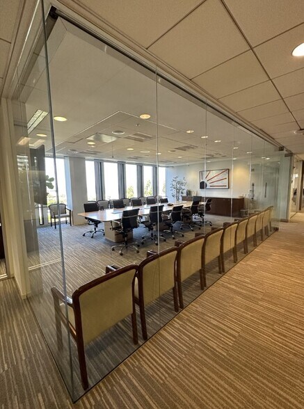 More Photos Of Three Embarcadero Ctr, San Francisco Office For Lease
