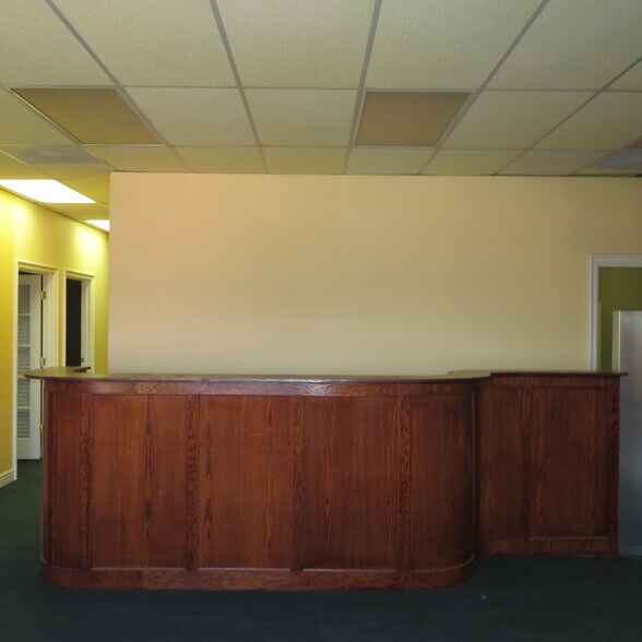 More Photos Of 17026-17030 E Cypress St, Covina Medical For Lease