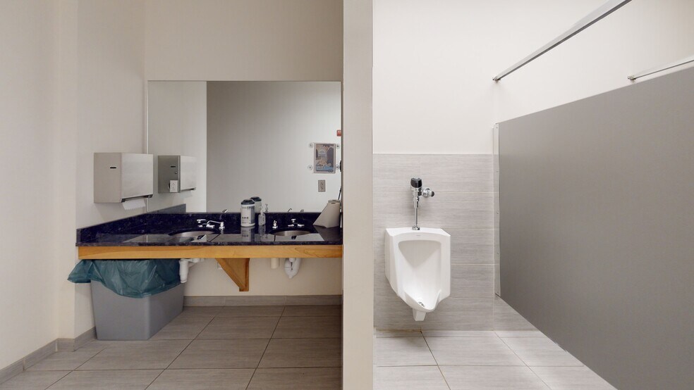 More Photos Of 20 Winooski Falls Way, Winooski Office For Lease