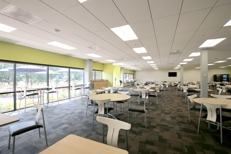 More Photos Of 250 Apollo Dr, Chelmsford Office For Lease