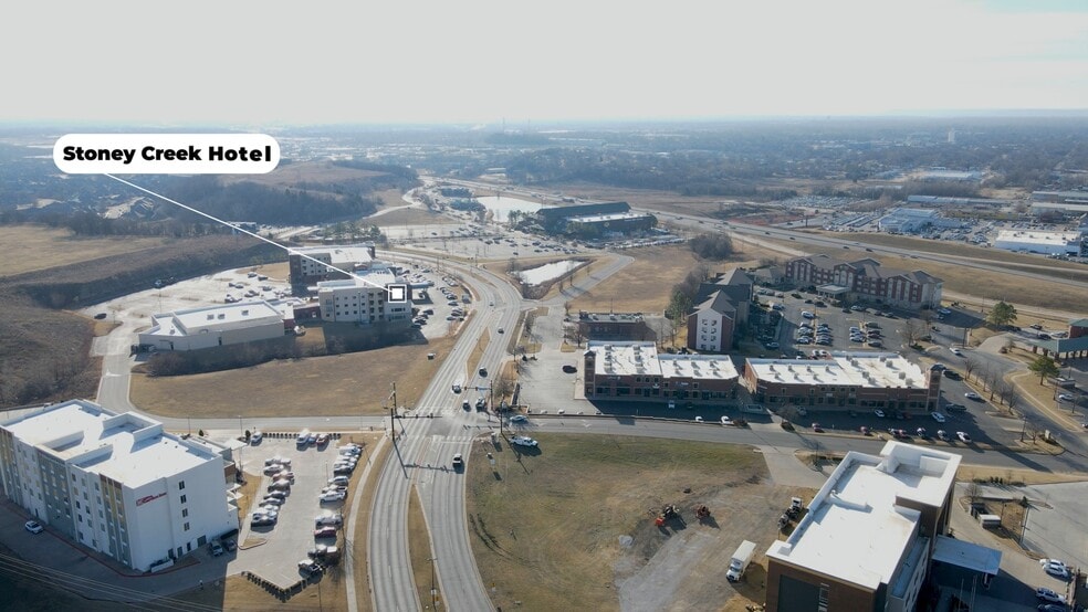 More Photos Of 333 W Albany St, Broken Arrow Restaurant For Sale