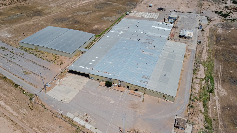 More Photos Of 8000 Ashley Rd, El Paso Distribution For Lease