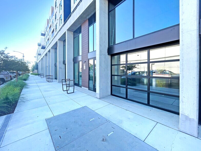 More Photos Of 2121 Wood St, Oakland Apartments For Lease