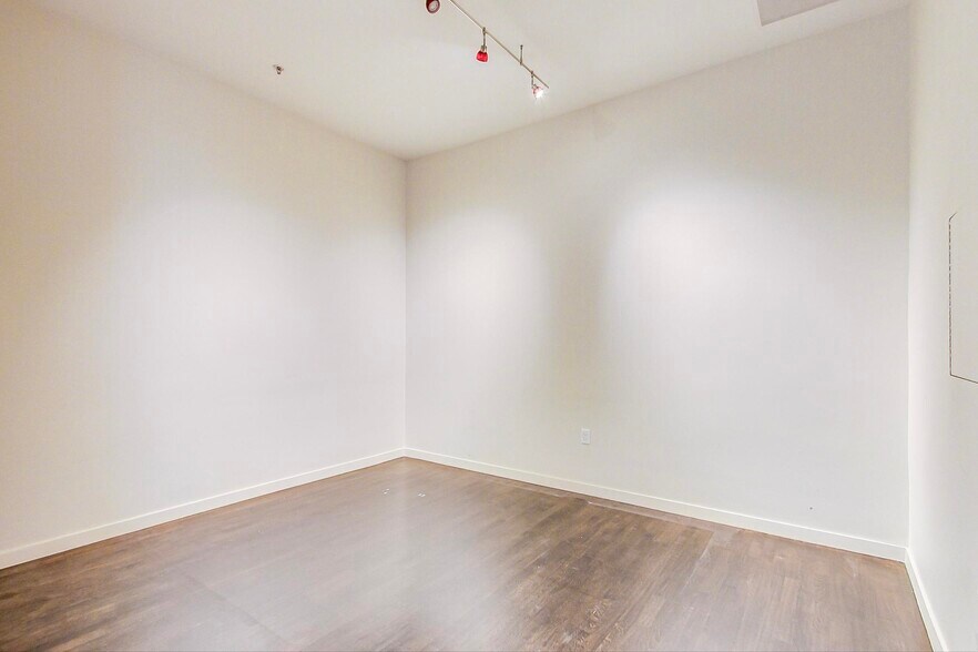 More Photos Of 1 Hawthorne St, San Francisco Apartments For Lease