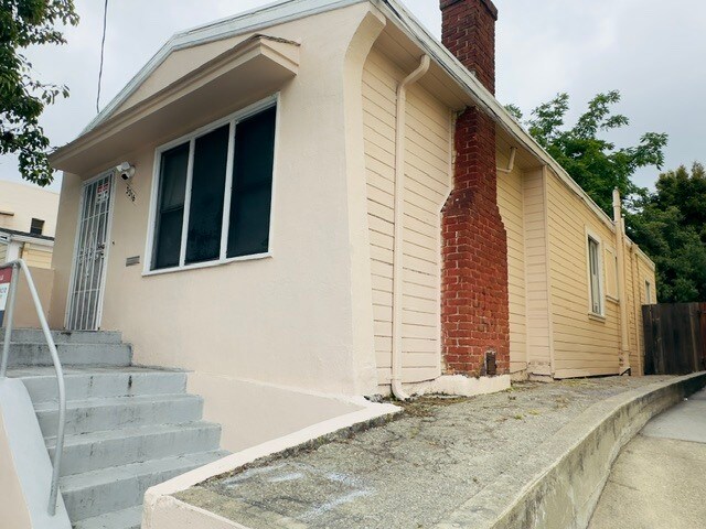 More Photos Of 3316 MacArthur Blvd, Oakland Specialty For Sale