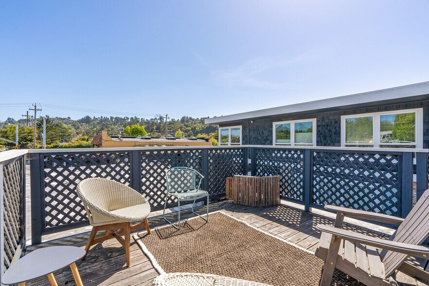 More Photos Of 125-131 Camino Alto, Mill Valley Office For Lease