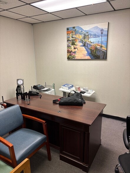 More Photos Of 290 Central Ave, Lawrence Office For Lease