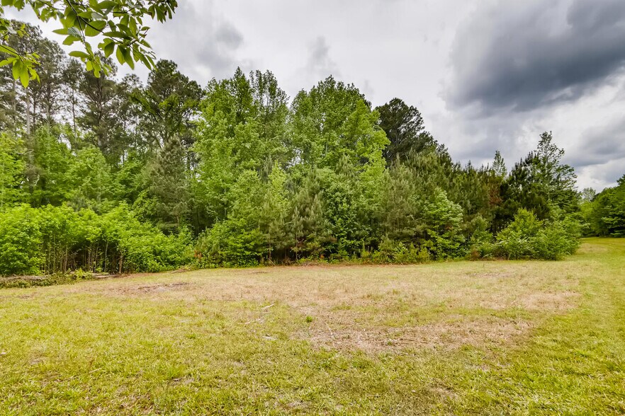 More Photos Of 3920 Hiram Lithia Springs Rd, Powder Springs Land For Sale