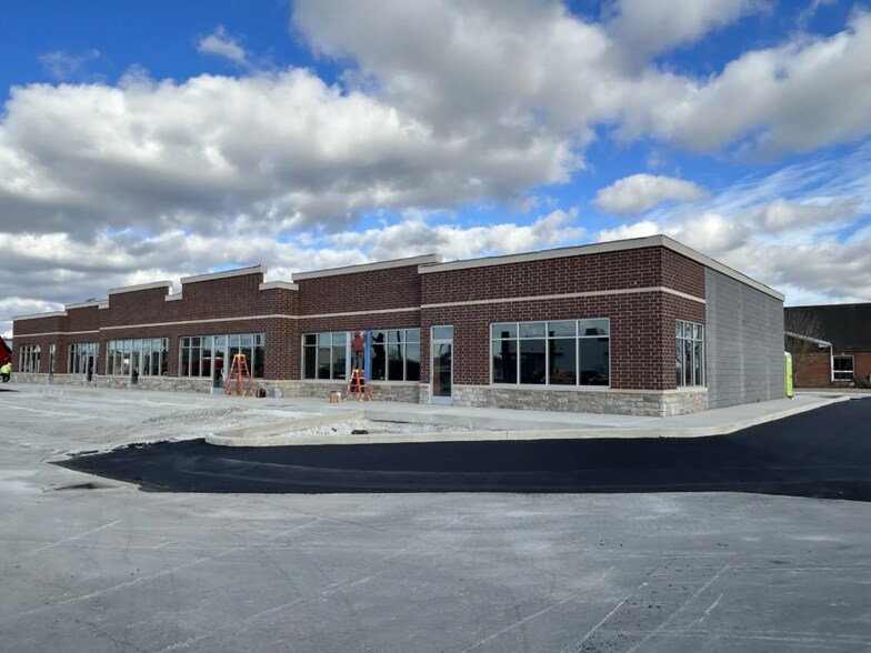 More Photos Of 14813 101st Ave, Dyer Storefront For Lease