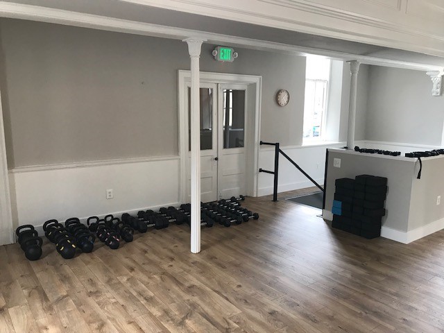 More Photos Of 202 E Madison St, Baltimore General Retail For Sale