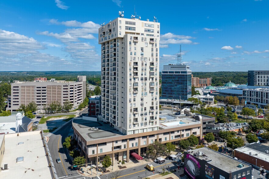 Primary Photo Of 28 Allegheny Ave, Towson Apartments For Sale