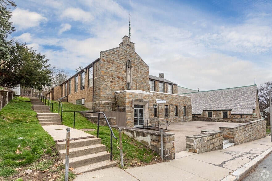 Primary Photo Of 86 Wachusett St, Jamaica Plain Flex For Lease