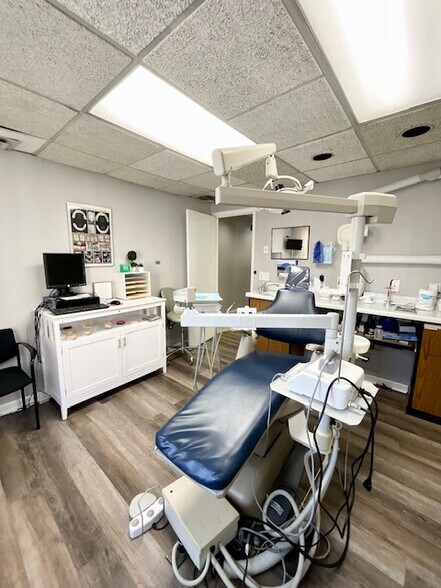 More Photos Of 523 Westfield Ave, Elizabeth Medical For Lease