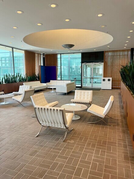 More Photos Of 525 Jackson st, Columbus Office For Sale