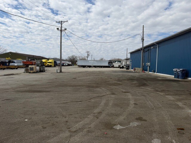 More Photos Of 11116-11118 W 189th Pl, Mokena Warehouse For Lease