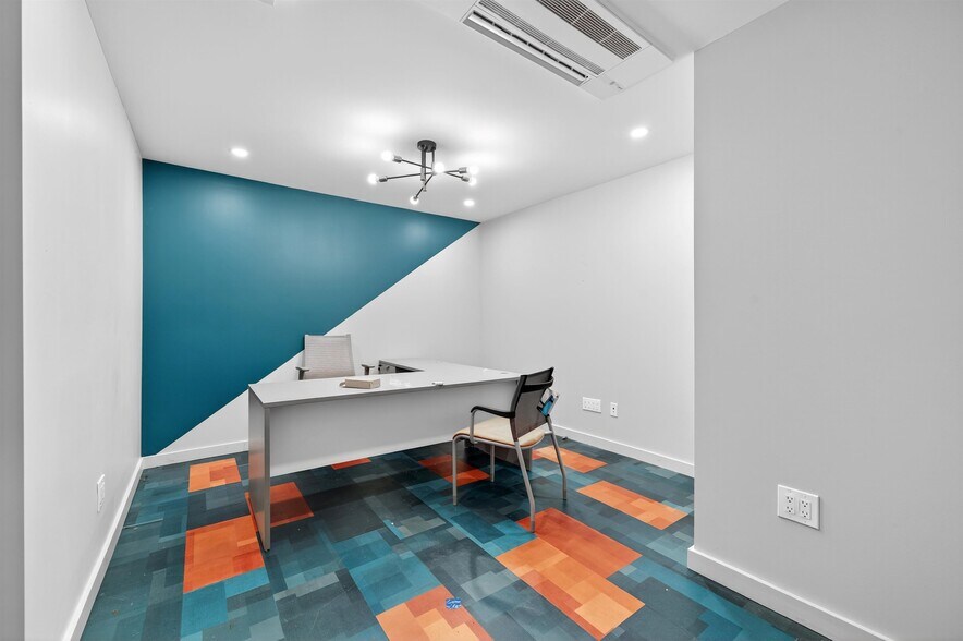 More Photos Of 11 Abrams Rd, Central Valley Office For Sale