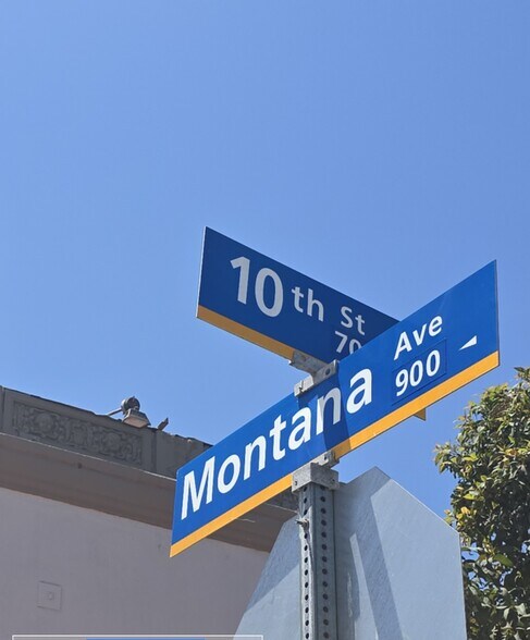 More Photos Of 733 10th St, Santa Monica Storefront Retail Office For Lease