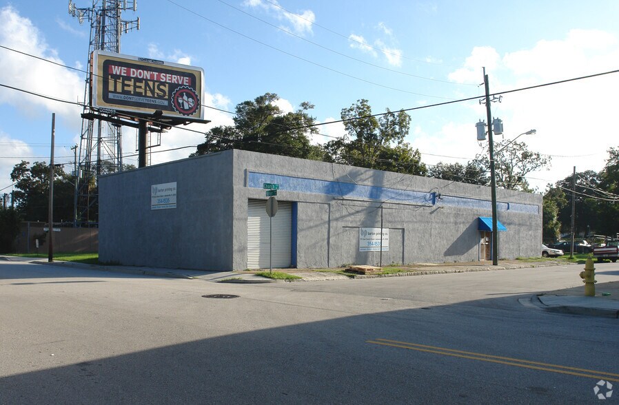 Primary Photo Of 1711 E Church St, Jacksonville Manufacturing For Sale