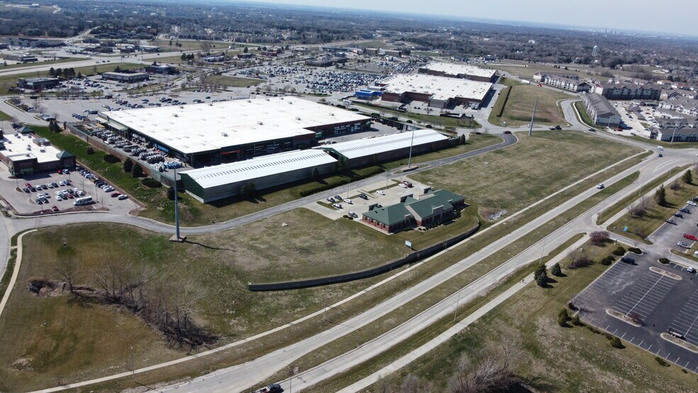 More Photos Of 84th St @ Nebraska Pkwy, Lincoln Land For Sale