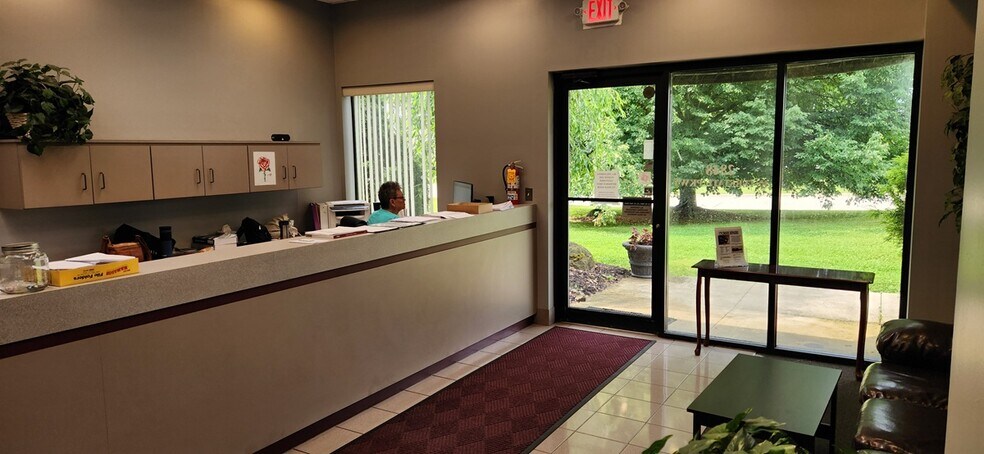 More Photos Of 2848 Interstate Pky, Brunswick Warehouse For Sale